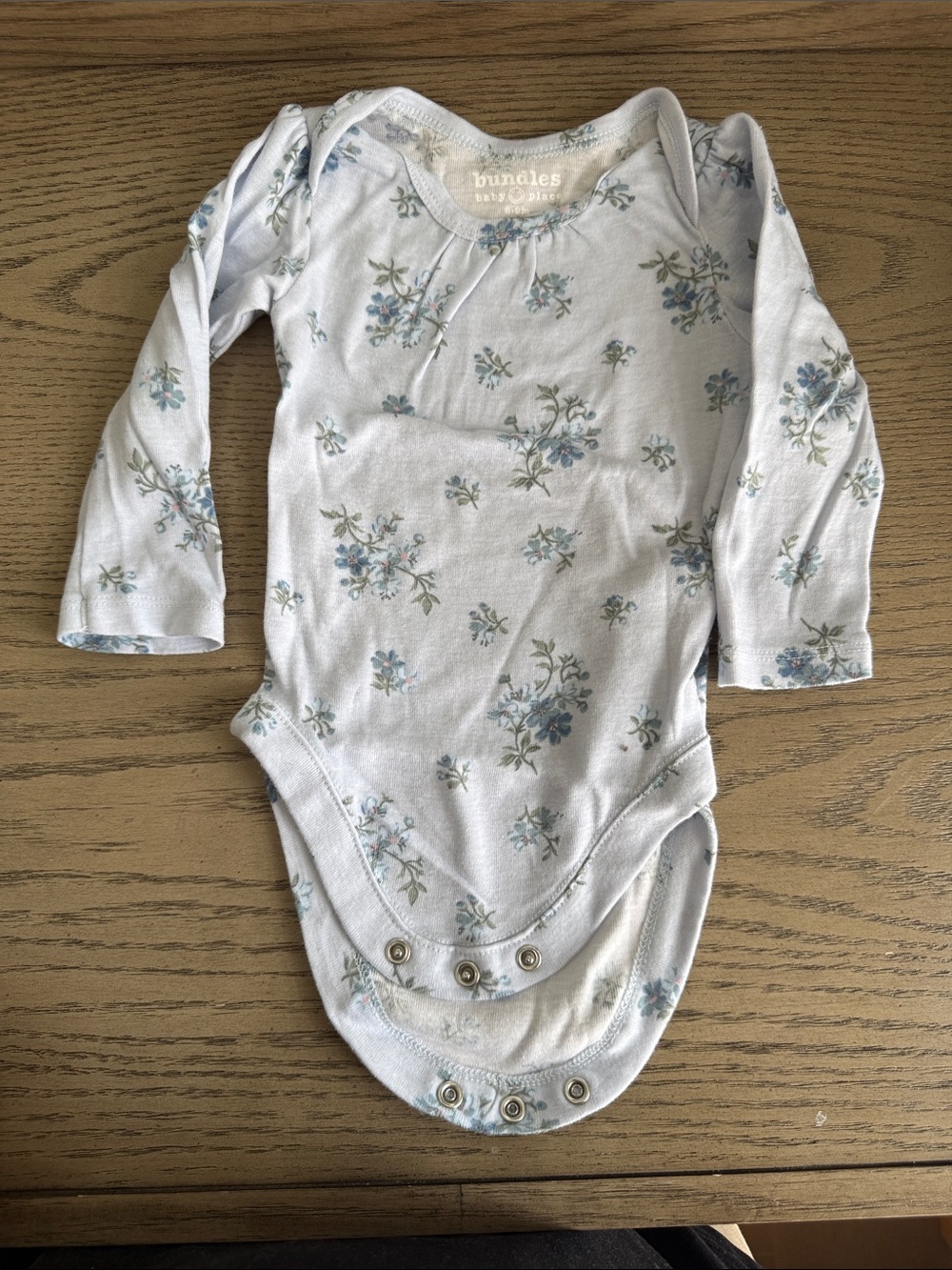 Bunchels Baby & Kids White Floral Long-Sleeve Bodysuit
